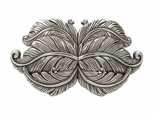 G�rtelschlie�e Metall silber Motiv Federn Antik-Look passend f�r G�rtelbreite 40 mm - Bild vergr��ern 