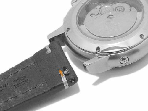Uhrenarmband (1092-02) XL Liberty 22mm schwarz Sattelleder helle Naht EASY-CLICK-Stege HIRSCH (Schlie�enansto� 20 mm) - Bild vergr��ern 
