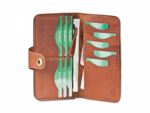 Rustikale Geldbrse / Mehrzwecketui fr Geld, Karten, Handy usw. Bffel-Leder braun mit Magnetverschlu von Woodland - Bild vergrern 