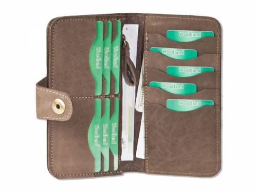 Rustikale Geldbrse / Mehrzwecketui fr Geld, Karten, Handy usw. Bffel-Leder dbraun mit Magnetverschlu von Woodland - Bild vergrern 